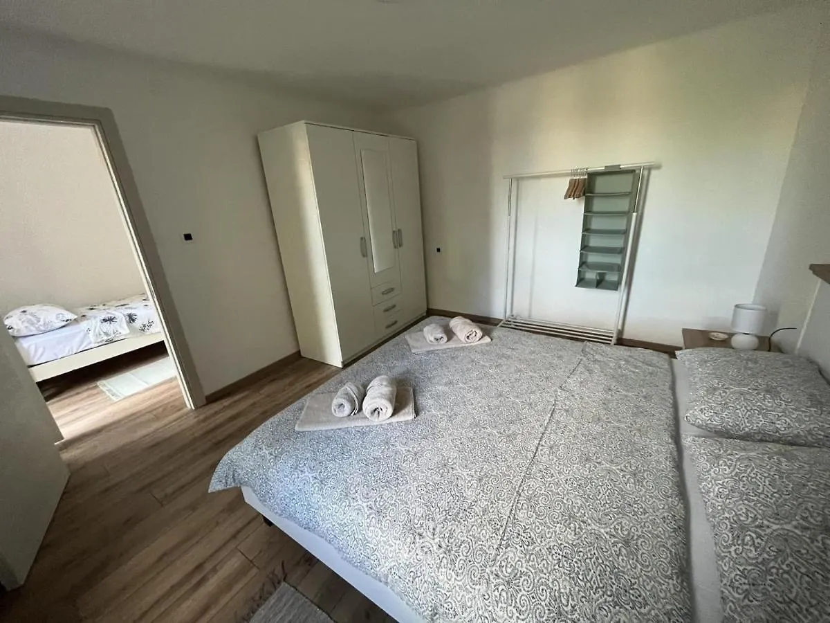 Apartment Hermes Lovran 0*,  Croatia